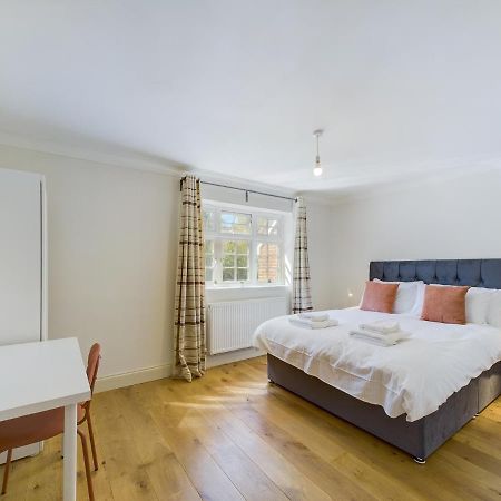 Duplex Redhill Town Centre Apt By Livingo Stays Zewnętrze zdjęcie