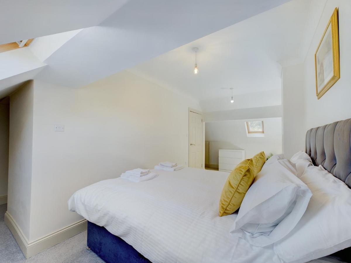 Duplex Redhill Town Centre Apt By Livingo Stays Zewnętrze zdjęcie